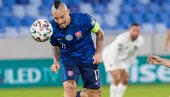 NIŠTA OD POVRATKA U SLOVAN: Hamšik iznenadio izborom, igraće u Švedskoj? NIŠTA OD POVRATKA U SLOVAN: Hamšik iznenadio izborom, igraće u Švedskoj?