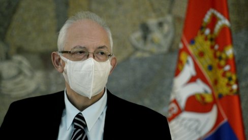 МОРАЋЕ ДА ПРИМЕ И ТРЕЋУ ДОЗУ: Др Кон објаснио шта ће бити са људима који немају антитела после вакцинације МОРАЋЕ ДА ПРИМЕ И ТРЕЋУ ДОЗУ: Др Кон објаснио шта ће бити са људима који немају антитела после вакцинације