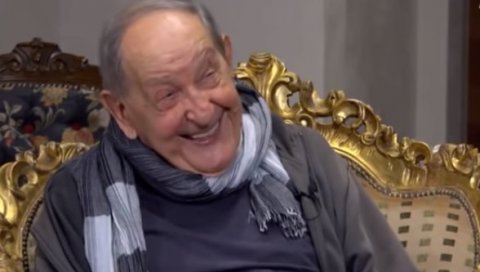 ВЛАСТА ВЕЛИСАВЉЕВИЋ ВОЗИ АУТОМОБИЛ У 94. ГОДИНИ: Ко год седне у моја кола - осећа се као у најлуксузнијем хотелу ВЛАСТА ВЕЛИСАВЉЕВИЋ ВОЗИ АУТОМОБИЛ У 94. ГОДИНИ: Ко год седне у моја кола - осећа се као у најлуксузнијем хотелу