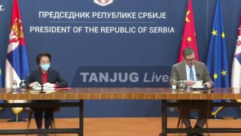 ФАНТАСТИЧНА САРАДЊА! Вучић - Извоз Србије у Кину повећан чак 15 пута ФАНТАСТИЧНА САРАДЊА! Вучић - Извоз Србије у Кину повећан чак 15 пута