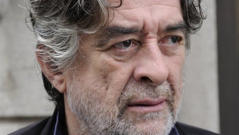 НЕДЕЉА ПРОЂЕ... Милан Караџић: Породица у првом плану НЕДЕЉА ПРОЂЕ... Милан Караџић: Породица у првом плану