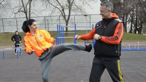 ПОБЕЂУЈЕ СВЕ РЕДОМ И БЕЗ ШАКА И СТОПАЛА: Данијела је паратеквнодоисткиња са највећим инвалидитетом, у 51. години на параолимијади ПОБЕЂУЈЕ СВЕ РЕДОМ И БЕЗ ШАКА И СТОПАЛА: Данијела је паратеквнодоисткиња са највећим инвалидитетом, у 51. години на параолимијади
