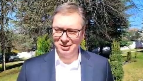 ПОКАЗАО ДА ЈЕ ПРЕ СВЕГА ЧОВЕК Вучић упутио извињење истарским винарима: Направио сам грешку због које ми је искрено жао (ВИДЕО) ПОКАЗАО ДА ЈЕ ПРЕ СВЕГА ЧОВЕК Вучић упутио извињење истарским винарима: Направио сам грешку због које ми је искрено жао (ВИДЕО)