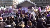 ОКОНЧАЈТЕ СЕКСИЗАМ И НАСИЉЕ: Одржани скупови подршке женским правима у Паризу (ВИДЕО) ОКОНЧАЈТЕ СЕКСИЗАМ И НАСИЉЕ: Одржани скупови подршке женским правима у Паризу (ВИДЕО)