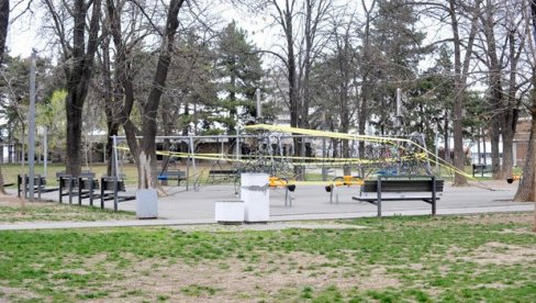 GRAĐANIMA SMETA VANDALIZAM: JKP Gradsko Zelenilo od početka godine zabeležilo više od 17.000 poziva GRAĐANIMA SMETA VANDALIZAM: JKP Gradsko Zelenilo od početka godine zabeležilo više od 17.000 poziva