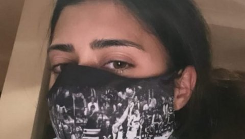 ПОГЛЕДАЈТЕ МАСКУ ОЛГЕ ДАНИЛОВИЋ: Да ли препознајете о ком играчу и којој утакмици се ради? ПОГЛЕДАЈТЕ МАСКУ ОЛГЕ ДАНИЛОВИЋ: Да ли препознајете о ком играчу и којој утакмици се ради?