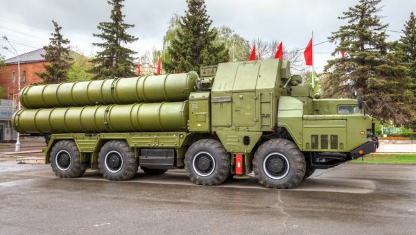 РУСИ ШАЉУ МОЋНУ ЗВЕР НА КРИМ! Због новог оружја непријатељ у пат позицији РУСИ ШАЉУ МОЋНУ ЗВЕР НА КРИМ! Због новог оружја непријатељ у пат позицији