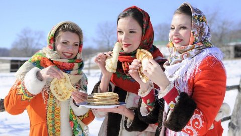 ВРЕМЕ ЈЕ ЗА ПАЛАЧИНКЕ: Традиционалана прослава Масленице у Русији ВРЕМЕ ЈЕ ЗА ПАЛАЧИНКЕ: Традиционалана прослава Масленице у Русији