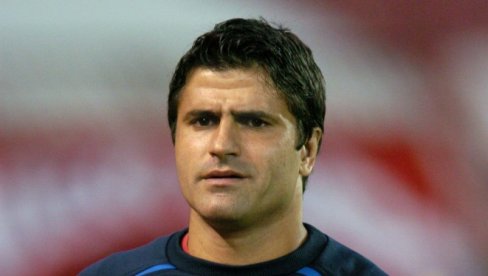 TEŠKA JE BORBA, JA SAM BORAC: Nenad Jestrović na intenzivnoj nezi, bori se sa koronom TEŠKA JE BORBA, JA SAM BORAC: Nenad Jestrović na intenzivnoj nezi, bori se sa koronom