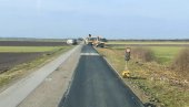 ЗБОГ РАДОВА САОБРАЋАЈ ИЗМЕЂУ ТОРКА И НОВОГ ИТЕБЕЈА ПО ПОСЕБНОМ РЕЖИМУ: Возила ће се наизменично пропуштати уз обезбеђену сигнализацију