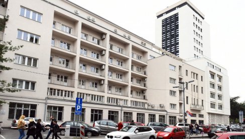 ZATVOR ZA OCA DEČAKA (16), KOJI JE PUCAO U BABU I DEDU, PA SEBE? Podnet optužni predlog posle jezivog zločina na Zvezdari