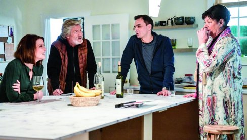 ZA LJUBAV NIJE KASNO NIKAD: Gorica Popović o ulozi Vesne u Kaljavim gumama, saradnji sa Krisom Malkijem i Aidom Turturo... ZA LJUBAV NIJE KASNO NIKAD: Gorica Popović o ulozi Vesne u Kaljavim gumama, saradnji sa Krisom Malkijem i Aidom Turturo...