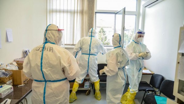 ЛЕЧЕ И ДАЈУ ВАКЦИНЕ: Епидемиолошке прилике у Мачванском округу ЛЕЧЕ И ДАЈУ ВАКЦИНЕ: Епидемиолошке прилике у Мачванском округу