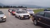 БАР ПОДРЖАВА НИКШИЋ? Епидемија се распламсава, али се окупљања најављују (ФОТО) БАР ПОДРЖАВА НИКШИЋ? Епидемија се распламсава, али се окупљања најављују (ФОТО)