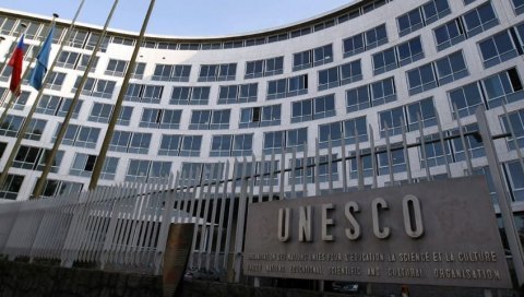 ДИРЕКТОРКА УНЕСКА СТИГЛА У КИЈЕВ: Веома забринута због угроженог центра Одесе ДИРЕКТОРКА УНЕСКА СТИГЛА У КИЈЕВ: Веома забринута због угроженог центра Одесе