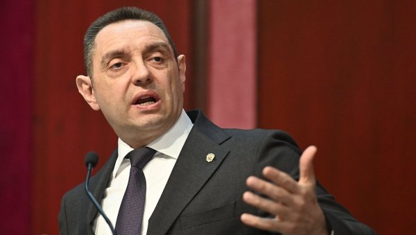 КРИВИЧНА ДЕЛА ВРШЕНА НА ВИШЕ КОНТИНЕНАТА! Вулин се огласио после хапшења Дарка Шарића КРИВИЧНА ДЕЛА ВРШЕНА НА ВИШЕ КОНТИНЕНАТА! Вулин се огласио после хапшења Дарка Шарића