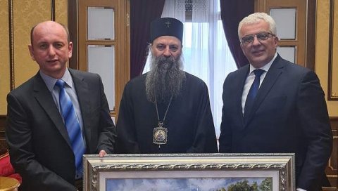 СПЦ ОБЈАВИО САОПШТЕЊЕ: Сусрет патријарха Порфирија са вођама Демократског фронта СПЦ ОБЈАВИО САОПШТЕЊЕ: Сусрет патријарха Порфирија са вођама Демократског фронта