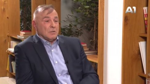 MILO PROMENIO POLITIKU: Momčilo Mandić ocenjuje - Nekada je aktivno učestvovao u stvaranju Srpske... (VIDEO) MILO PROMENIO POLITIKU: Momčilo Mandić ocenjuje - Nekada je aktivno učestvovao u stvaranju Srpske... (VIDEO)