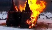 РУСИ СПАЛИЛИ КОРОНУ: Празнична свечаност Масленица завршена у великом стилу (ВИДЕО) РУСИ СПАЛИЛИ КОРОНУ: Празнична свечаност Масленица завршена у великом стилу (ВИДЕО)