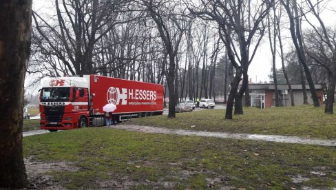 NOVI KONTIGENT: U Srbiju stiglo još 104.130 doza Fajzer vakcine NOVI KONTIGENT: U Srbiju stiglo još 104.130 doza Fajzer vakcine