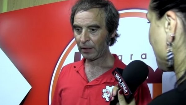 ВЕЛИКИ ДРАГОЉУБ: Жика Миленковић се тужним речима опростио од Ђуричића ВЕЛИКИ ДРАГОЉУБ: Жика Миленковић се тужним речима опростио од Ђуричића