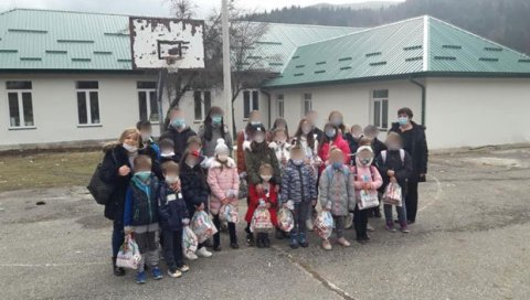 У ПЕТ ШКОЛА 24 ПРВАКА: Драматичне бројке у образовним установама у околини Берана У ПЕТ ШКОЛА 24 ПРВАКА: Драматичне бројке у образовним установама у околини Берана