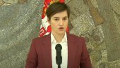 ОД ПОНЕДЕЉКА И МЛАЂИ ОСНОВЦИ НА ОНЛАЈН НАСТАВИ: Премијерка саопштила нове мере ОД ПОНЕДЕЉКА И МЛАЂИ ОСНОВЦИ НА ОНЛАЈН НАСТАВИ: Премијерка саопштила нове мере
