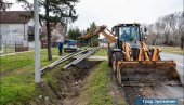 РАДОВИ ТЕКУ ПУНОМ ПАРОМ: Зрењанин - највеће гасно чвориште у Србији (ФОТО) РАДОВИ ТЕКУ ПУНОМ ПАРОМ: Зрењанин - највеће гасно чвориште у Србији (ФОТО)