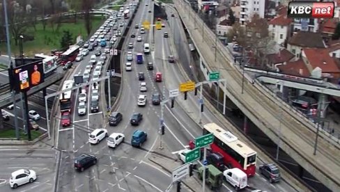 САОБРАЋАЈ У БЕОГРАДУ: Ево какво је тренутно стање на улицама престонице (ФОТО) САОБРАЋАЈ У БЕОГРАДУ: Ево какво је тренутно стање на улицама престонице (ФОТО)