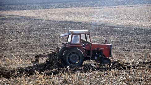 DRŽAVA ĆE ISPUNITI SVE ŠTO JE OBEĆANO: Značajni benefiti za poljoprivrednike