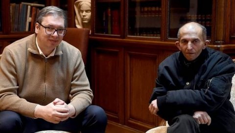 КАД ИМАТЕ ЖЕНСКО ДЕТЕ ТО ЈЕ ПОСЕБНА МИЛОСТ: Вучић о случају Ђорђа Јоксимовића - Помоћи ћемо колико можемо КАД ИМАТЕ ЖЕНСКО ДЕТЕ ТО ЈЕ ПОСЕБНА МИЛОСТ: Вучић о случају Ђорђа Јоксимовића - Помоћи ћемо колико можемо