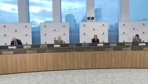 ЕВРОПСКА АГЕНЦИЈА ЗА ЛЕКОВЕ ПРЕЛОМИЛА: Вакцина АстраЗенека је безбедна и ефикасна ЕВРОПСКА АГЕНЦИЈА ЗА ЛЕКОВЕ ПРЕЛОМИЛА: Вакцина АстраЗенека је безбедна и ефикасна