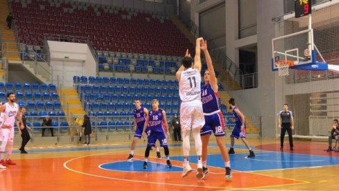 ВАЖНА УТАКМИЦА КРАЉЕВАЧКЕ СЛОГЕ ЗА ОПСТАНАК У ЛИГИ: “Beli” pred ambisom ВАЖНА УТАКМИЦА КРАЉЕВАЧКЕ СЛОГЕ ЗА ОПСТАНАК У ЛИГИ: “Beli” pred ambisom