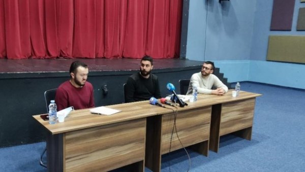 СЕДАМНАЕСТИ МАРТ ЈОШ УВЕК ТРАЈЕ: У Грачаници одржана трибина поводом годишњице Мартовског погрома СЕДАМНАЕСТИ МАРТ ЈОШ УВЕК ТРАЈЕ: У Грачаници одржана трибина поводом годишњице Мартовског погрома