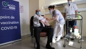 FRANCUSKI PREMIJER ZAVRNUO RUKAV: Žan Kasteks primio je prvu dozu AstraZeneke FRANCUSKI PREMIJER ZAVRNUO RUKAV: Žan Kasteks primio je prvu dozu AstraZeneke