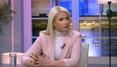DOK SE VI BAVITE LAŽIMA, SRBIJA NIŽE USPEHE: Sandra Božić o izjavama Dušana Nikezića DOK SE VI BAVITE LAŽIMA, SRBIJA NIŽE USPEHE: Sandra Božić o izjavama Dušana Nikezića