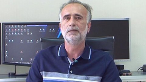ПОВРЕЂЕН НОВИНАР СЕАД САДИКОВИЋ: Дивљање патриота у Бијелом Пољу окончано нечувеним скандалом ПОВРЕЂЕН НОВИНАР СЕАД САДИКОВИЋ: Дивљање патриота у Бијелом Пољу окончано нечувеним скандалом