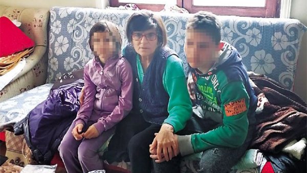 СОЦИЈАЛНИ РАДНИЦИ ЋЕ БИТИ КАЖЊЕНИ: Кисић Тепавчевић о случају који је узнемирио Србију СОЦИЈАЛНИ РАДНИЦИ ЋЕ БИТИ КАЖЊЕНИ: Кисић Тепавчевић о случају који је узнемирио Србију