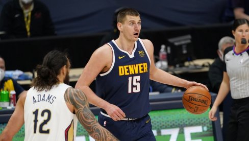 JOKIĆ JE NEZAUSTAVLJIV, ALI DENVER NIJE: Novi, 11. tripl-dabl sezone za Srbina, Pelikansi bolji od Nagetsa (VIDEO) JOKIĆ JE NEZAUSTAVLJIV, ALI DENVER NIJE: Novi, 11. tripl-dabl sezone za Srbina, Pelikansi bolji od Nagetsa (VIDEO)
