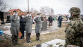 VENCI PRVOJ ŽRTVI NATO BOMBARDOVANJA: Sećanje na zastavnika Radovana Medića VENCI PRVOJ ŽRTVI NATO BOMBARDOVANJA: Sećanje na zastavnika Radovana Medića
