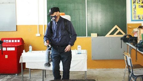 ДЕЗИНФИКЦИЈА У МОДРИЧИ: Одлука Штаба за ванредне ситуације спроведена у дело у Модричи ДЕЗИНФИКЦИЈА У МОДРИЧИ: Одлука Штаба за ванредне ситуације спроведена у дело у Модричи