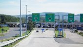 ШТА СЕ ДЕШАВА НА ГРАНИЦИ СА ГРЧКОМ: Путнике враћају са прелаза, ево шта је разлог ШТА СЕ ДЕШАВА НА ГРАНИЦИ СА ГРЧКОМ: Путнике враћају са прелаза, ево шта је разлог