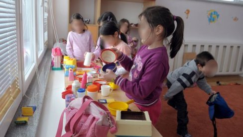 PRIJAVE OD 29. MARTA DO 14. MAJA: Upis u predškolske ustanove i ove godine biće elektronski, preko e-uprave PRIJAVE OD 29. MARTA DO 14. MAJA: Upis u predškolske ustanove i ove godine biće elektronski, preko e-uprave