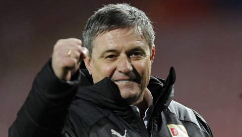 STOJKOVIĆ POSLE PRVE POBEDE NA KLUPI SRBIJE: Važna tri boda, prezadovoljan sam željom igrača STOJKOVIĆ POSLE PRVE POBEDE NA KLUPI SRBIJE: Važna tri boda, prezadovoljan sam željom igrača