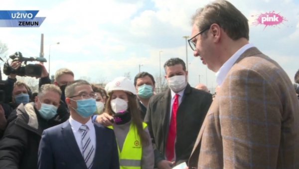 БРЗА ПРУГА БЕОГРАД-СТАРА ПАЗОВА ДО КРАЈА СЕПТЕМБРА - Вучић: Ићи ћу возом до Новог Сада, и лепше и брже! БРЗА ПРУГА БЕОГРАД-СТАРА ПАЗОВА ДО КРАЈА СЕПТЕМБРА - Вучић: Ићи ћу возом до Новог Сада, и лепше и брже!