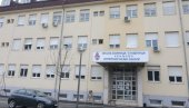 БРОЈКЕ НЕ ОПАДАЈУ: На територији Краљева још 144 заражених, преминуо један пацијент БРОЈКЕ НЕ ОПАДАЈУ: На територији Краљева још 144 заражених, преминуо један пацијент