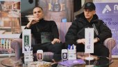 БРИТАНСКИ ДРИЛ, БАЛКАНСКИ ШМЕК: Војаж и Џеј Фадо снимили песму за филм Јужни ветар 2 БРИТАНСКИ ДРИЛ, БАЛКАНСКИ ШМЕК: Војаж и Џеј Фадо снимили песму за филм Јужни ветар 2