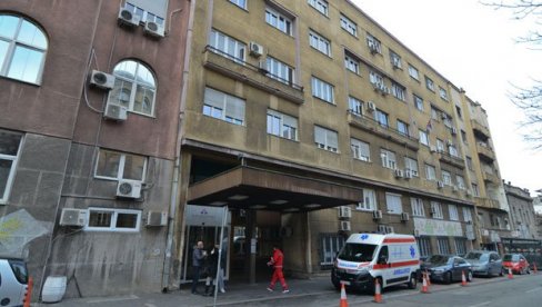 EPILOG SKANDALA U GAK NARODNI FRONT: Suspendovana medicinska sestra koja je snimala porođaj za Tik-Tok EPILOG SKANDALA U GAK NARODNI FRONT: Suspendovana medicinska sestra koja je snimala porođaj za Tik-Tok