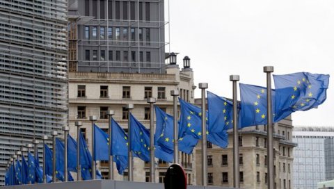 КУРТИ РУШИ ДИЈАЛОГ: Брисел опоменуо премијера у Приштини због преговорa КУРТИ РУШИ ДИЈАЛОГ: Брисел опоменуо премијера у Приштини због преговорa