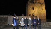 БЕОГРАД У БОЈАМА ГРЧКЕ ЗАСТАВЕ: Весић честитао Национални празник (ФОТО) БЕОГРАД У БОЈАМА ГРЧКЕ ЗАСТАВЕ: Весић честитао Национални празник (ФОТО)